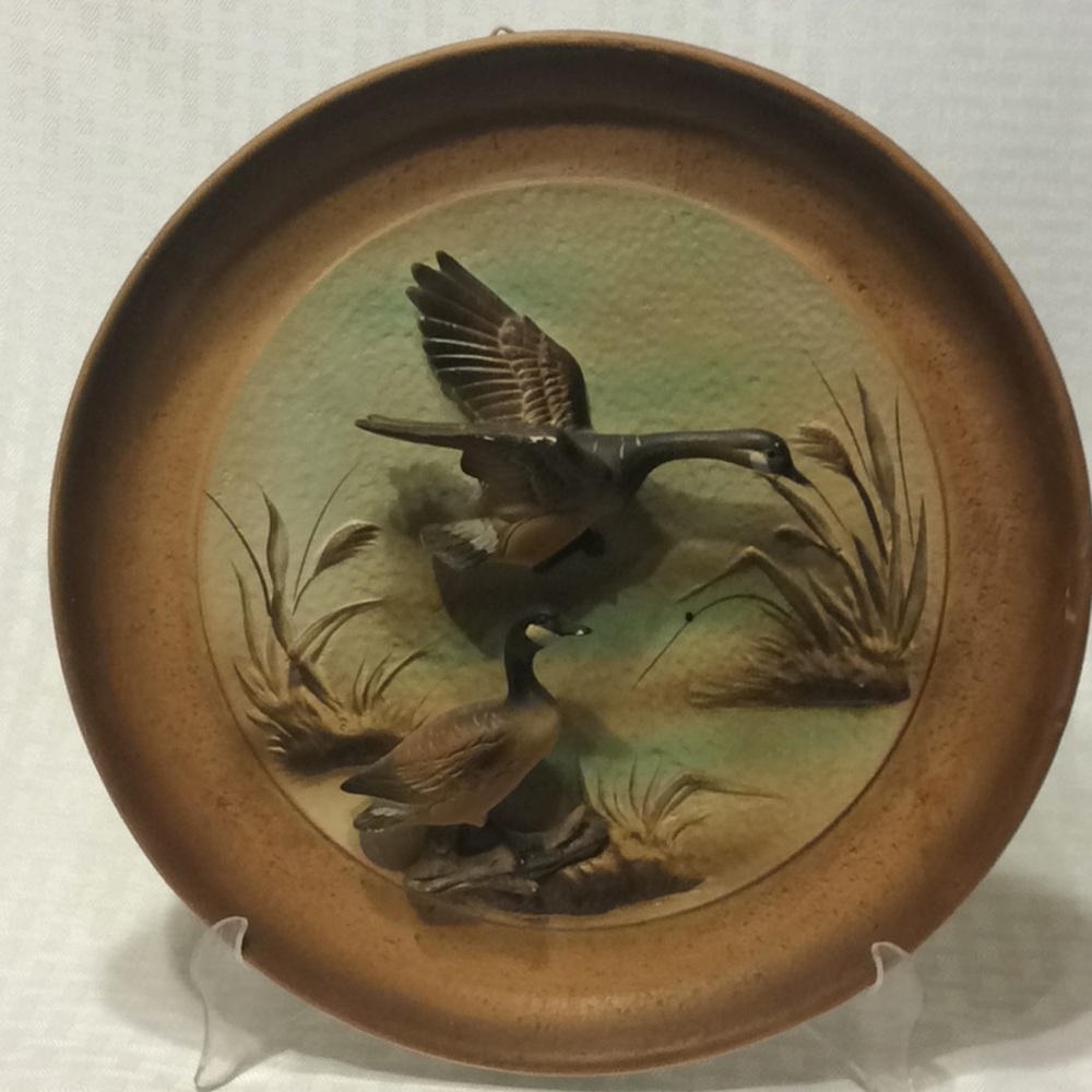 Vintage 1962 Hand Painted Wall Hanging Plate 3-D